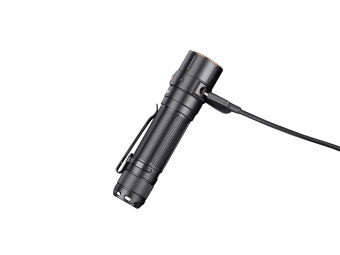 ������ Fenix E28R